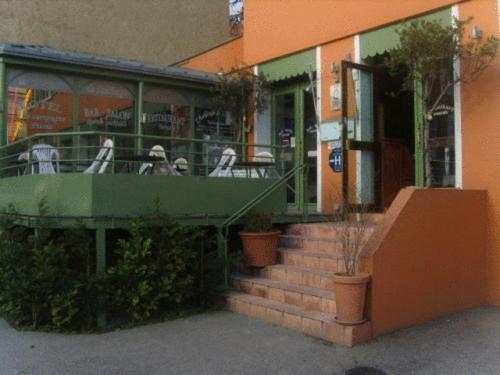 Auberge De La Vallee Francheville (Rhone) Exterior photo